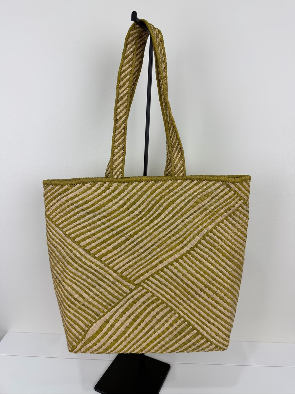 Helen Kaminski Cebu Medium Raffia Tote Bag NWT Green Natural Woven